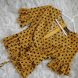 PrettyLittleThing Patterned Blouse